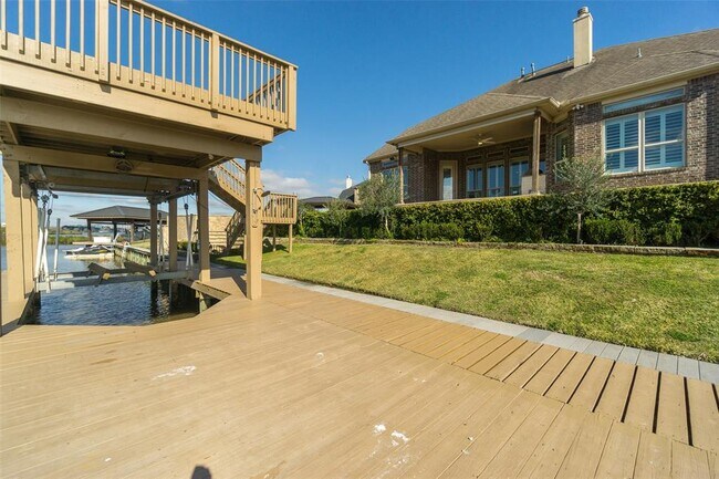 Building Photo - 853 Coastal Ct