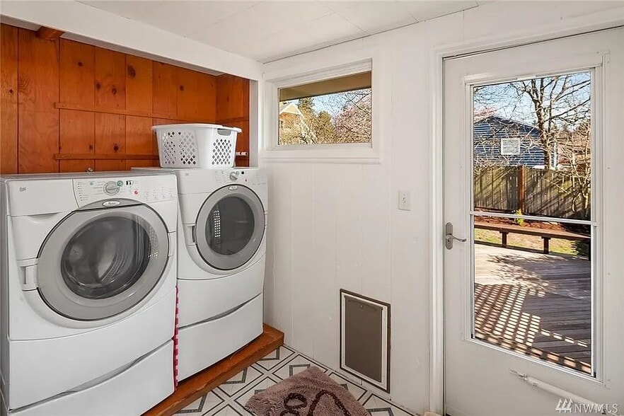 Building Photo - 6556 Cleopatra Pl NW