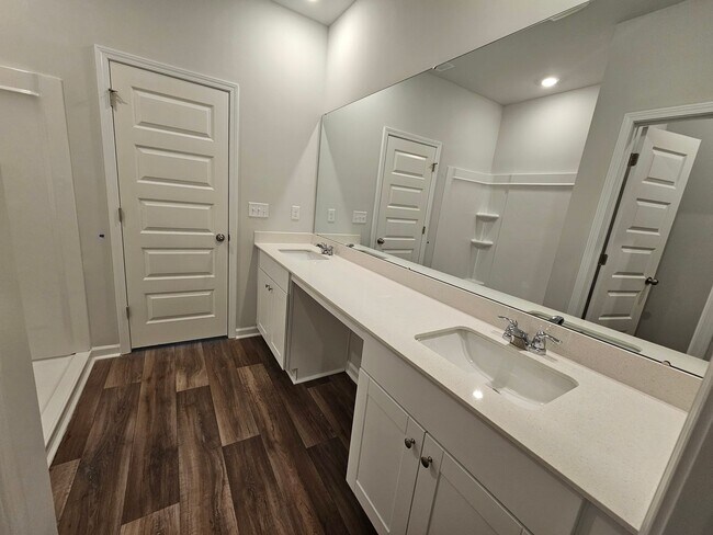 Building Photo - New 5 Bedroom/ 2.5 Bath Home