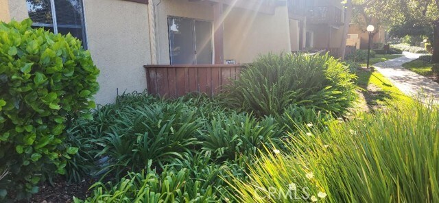 Building Photo - 1010 W MacArthur Blvd