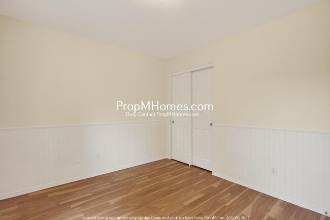 Building Photo - Gorgeous Updated Home in Witch Hazel!