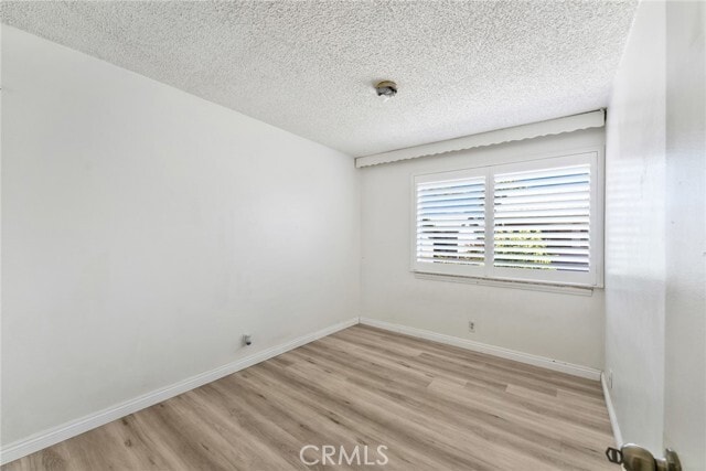 Building Photo - 802 Silver Fir Rd