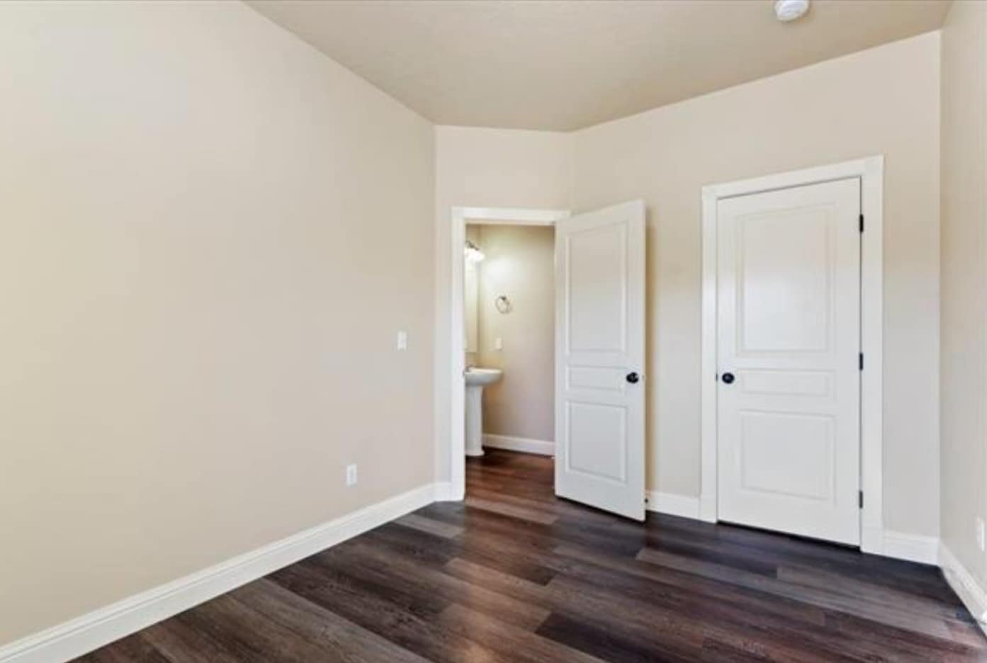 Building Photo - 5073 N Dove Ridge Pl