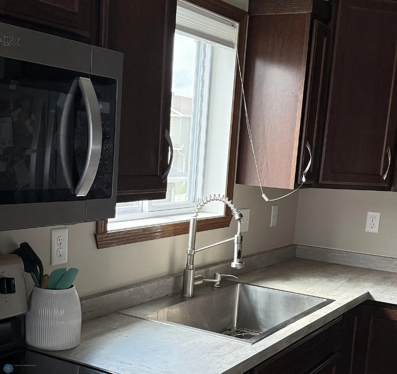 Building Photo - 2737 10th St W