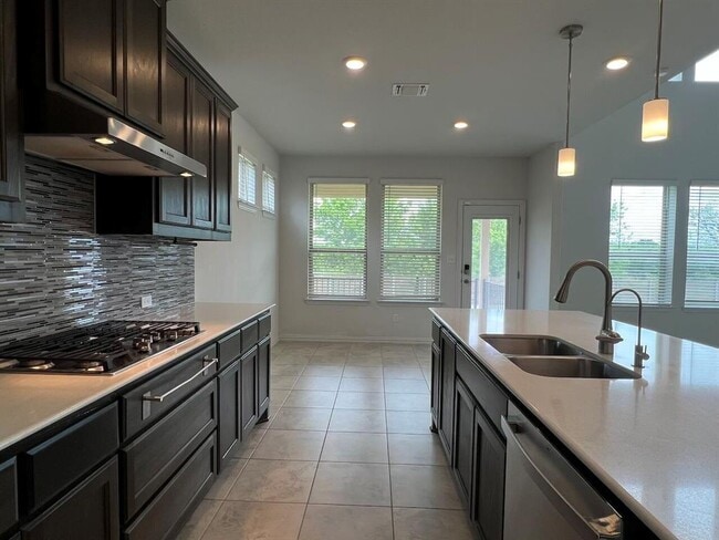 Building Photo - 2018 Matlock Cir