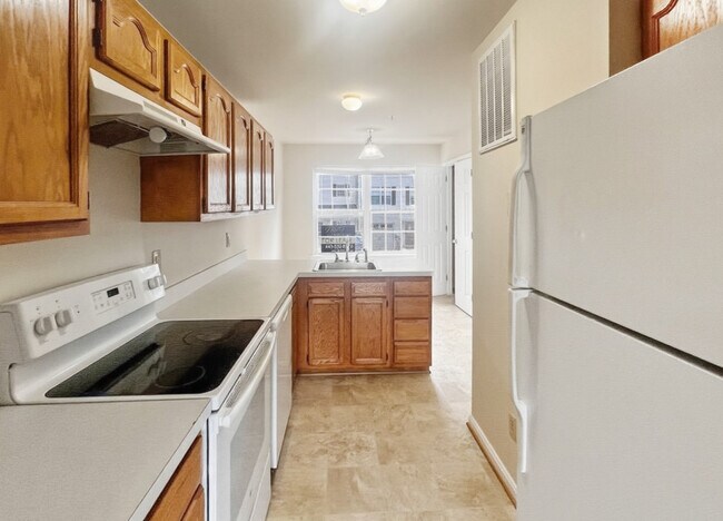 Building Photo - 3607 Harbor Rd