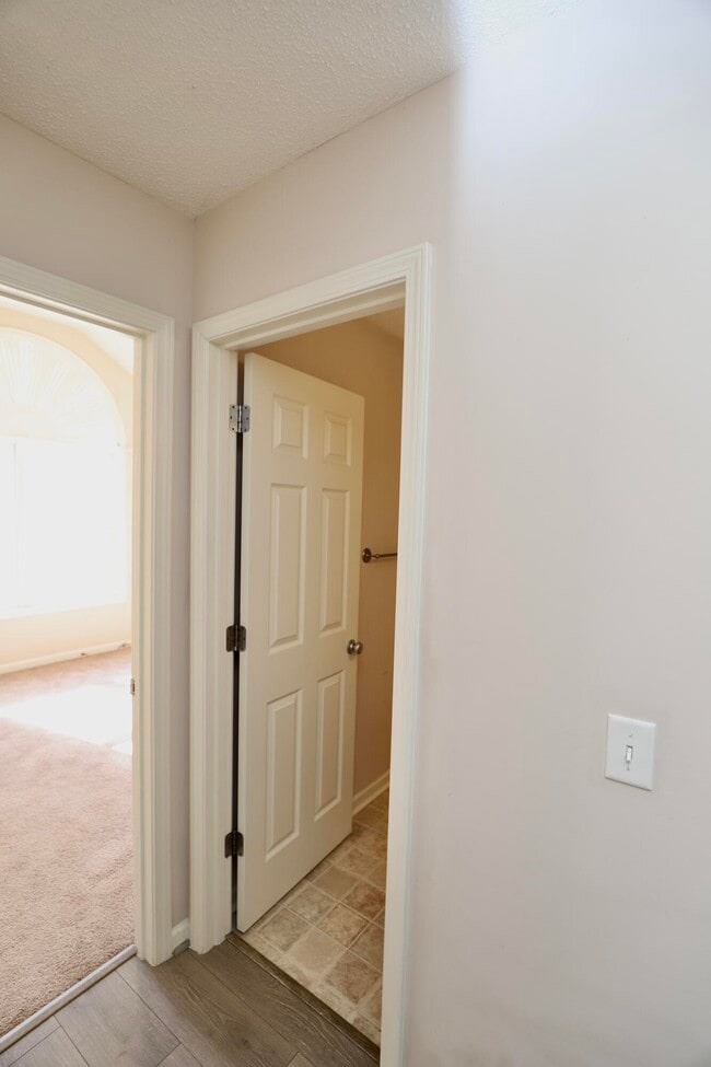 Building Photo - 2605 Turningleaf Ln