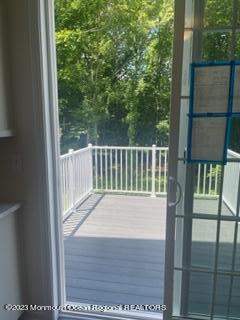 Building Photo - 301 Arose Ln