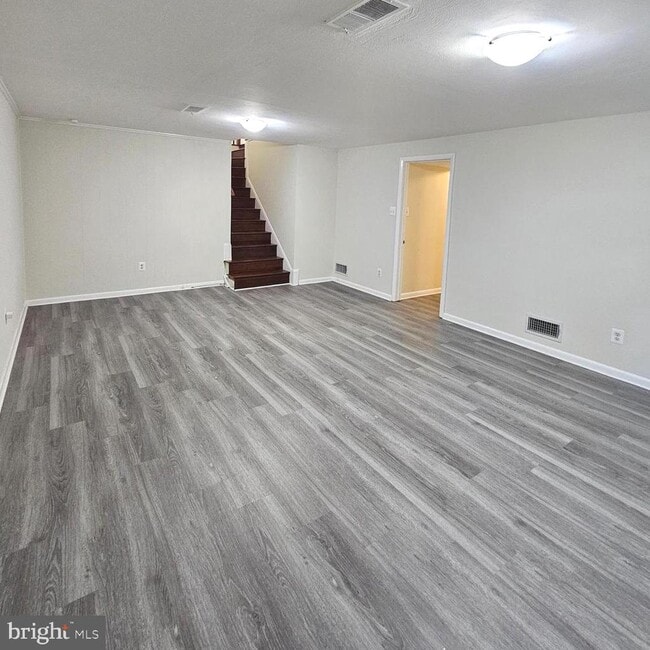 Building Photo - 8925 Falling Creek Ct