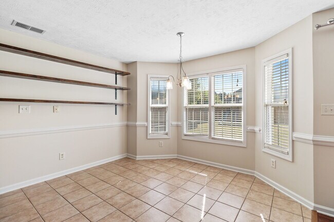 Building Photo - 149 Brightwood Dr