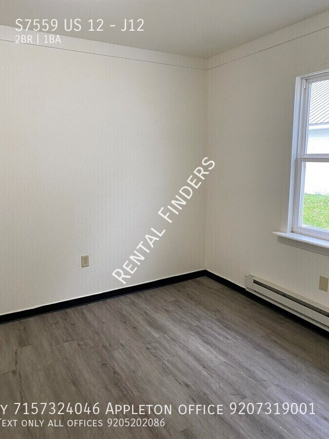 Building Photo - S7559 US-12