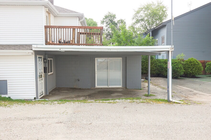 Building Photo - 528 N Cogswell Dr