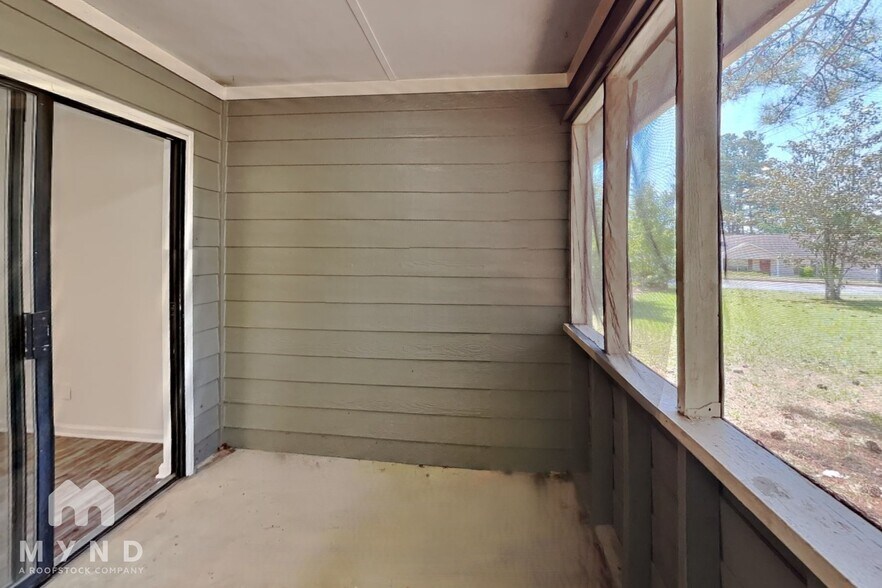 Building Photo - 7225 Little Fawn Pkwy