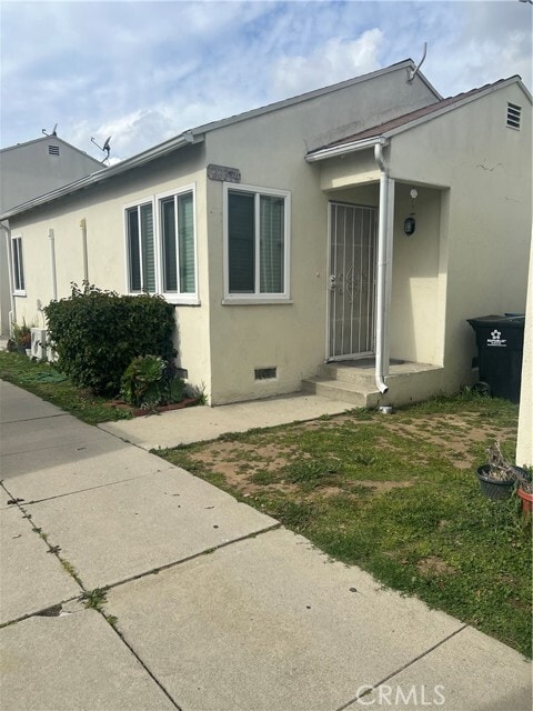 Building Photo - 2237 El Paseo Ave