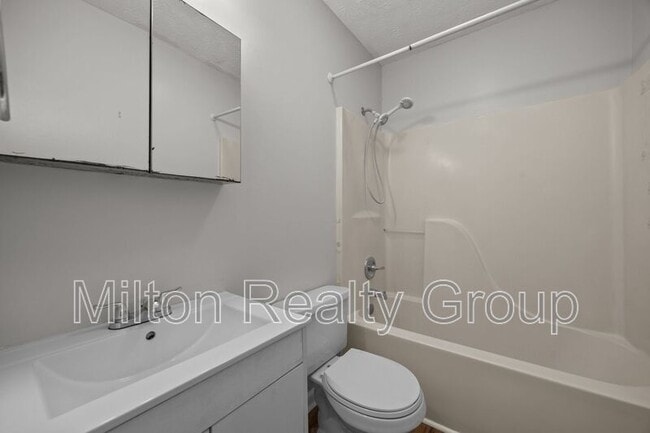 Building Photo - 54 Rolling Springs Dr