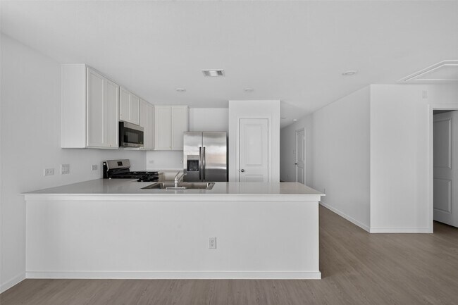 Building Photo - 3008 Calhoun Fls Dr