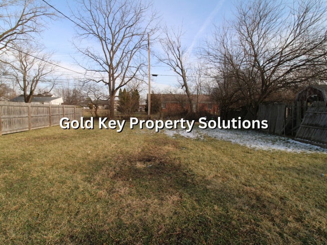 Building Photo - MUNCIE All-Electric 2 BR 1 BA House with Fenced Yard (NO SECTION 8)