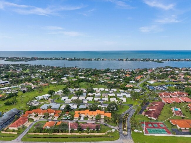 Building Photo - 804 Sorrento Pl