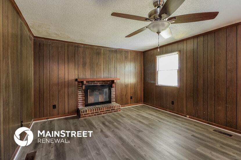 Building Photo - 3012 Manchester Dr