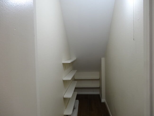 Building Photo - 5524 Deep Forest Dr