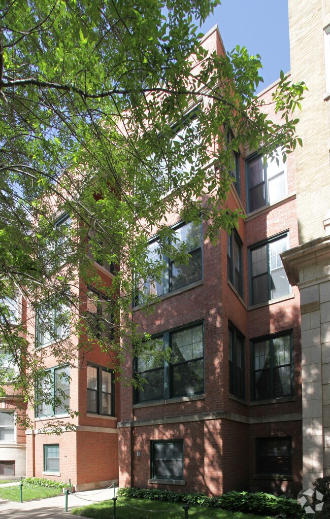 Building Photo - 5338-5340 S Harper Ave