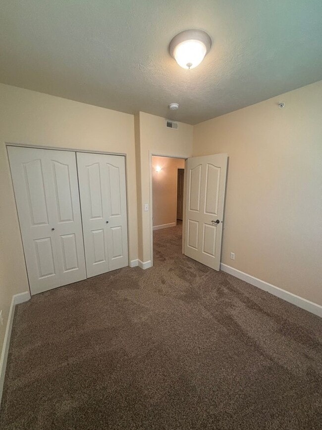 Building Photo - 6740 N Spurwing Loop