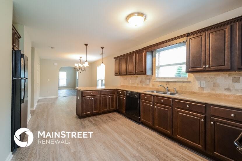Building Photo - 568 Fox Run Cir