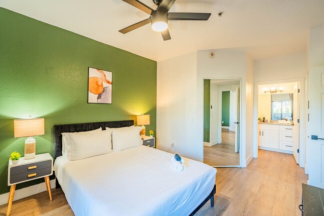 Building Photo - 2150 S 55th St