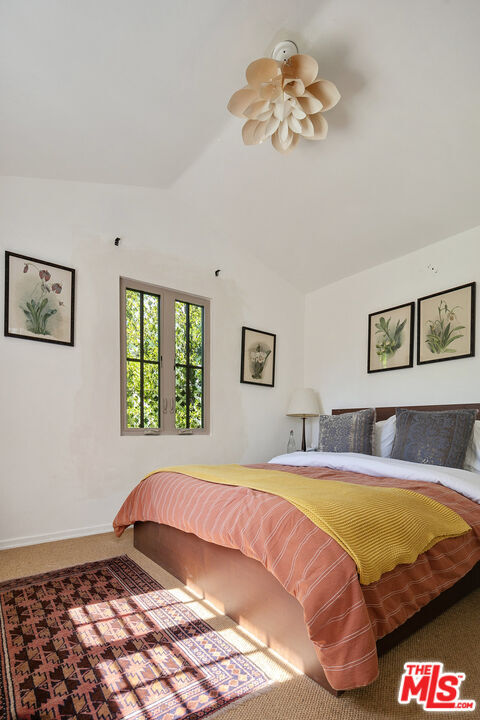 Building Photo - 913 Fernwood Pacific Dr