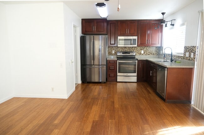 Building Photo - 91-1020C Hoomaka St