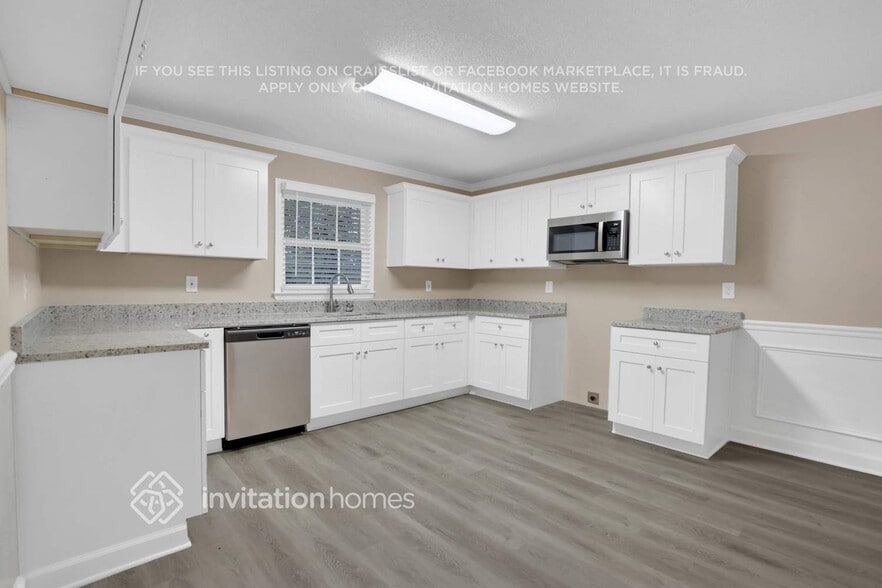 Building Photo - 38 Cooper Lake Rd SW