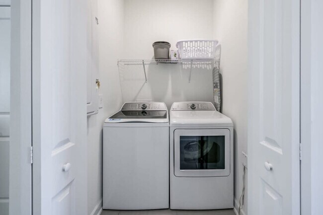 Building Photo - 2644 Reading Trail