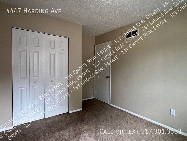 Building Photo - 4447 Harding Ave