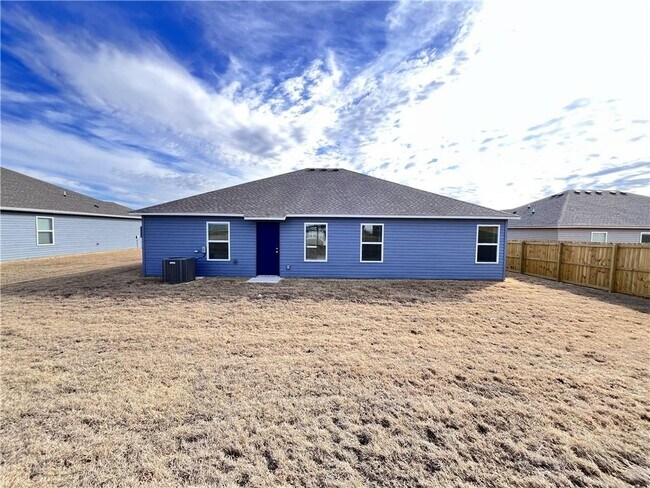 Building Photo - 2721 Elliott St