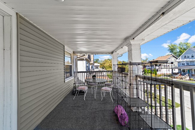 Building Photo - 1278 W 106th St