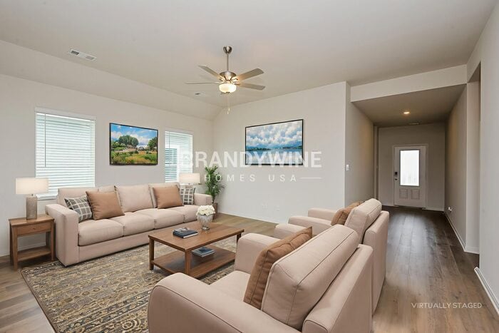 Building Photo - 9521 Teton Vis Dr
