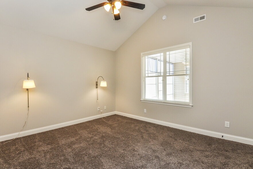 Building Photo - 278 Denby Cir