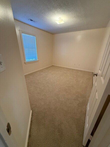 Building Photo - 3601 Jayne Ln NW