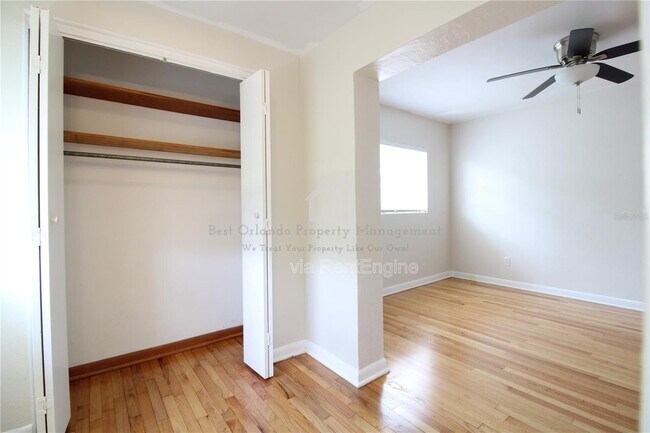 Building Photo - 1639 Oakmont Ln