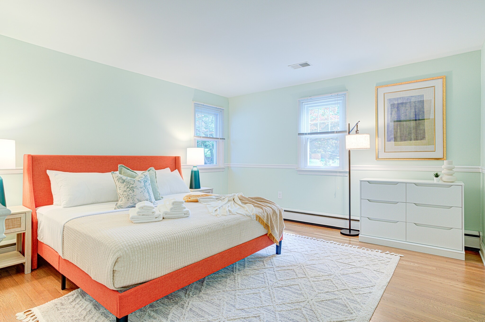 Building Photo - 7 Carol Ln