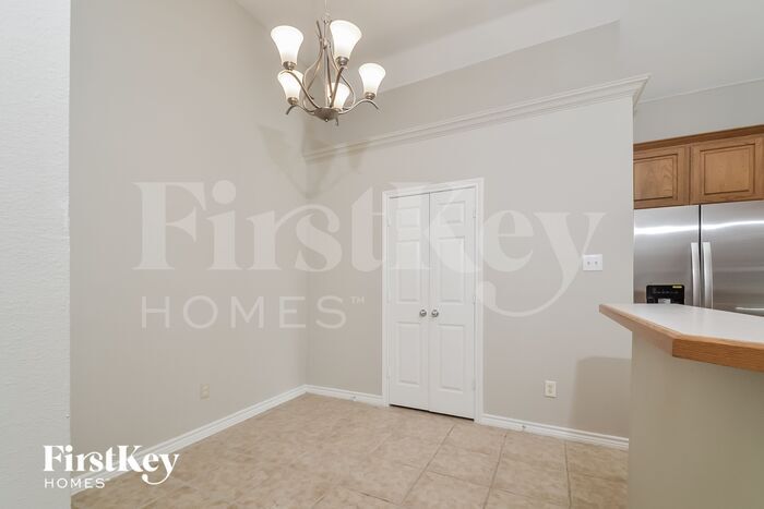 Building Photo - 502 Glenn Ln