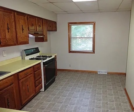 Building Photo - 903 44th St