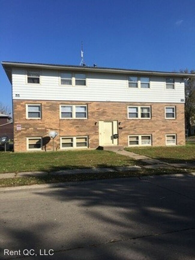 Primary Photo - 604 W 63rd St