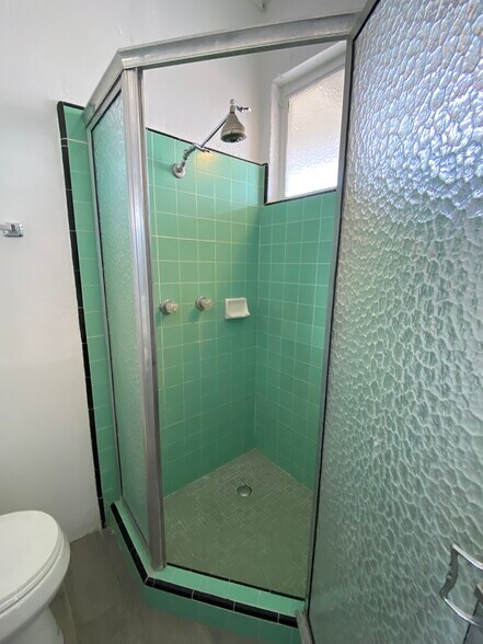 Building Photo - 12909 Cactus Dr