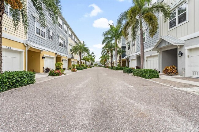 Building Photo - 3162 Moorings Dr S