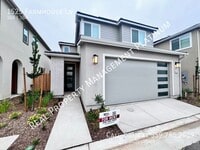 Building Photo - 1525 Farmhouse Ln