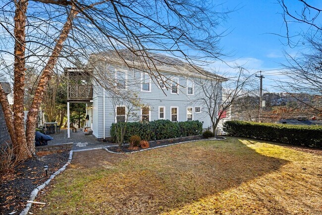 Building Photo - 25 Brayton Rd