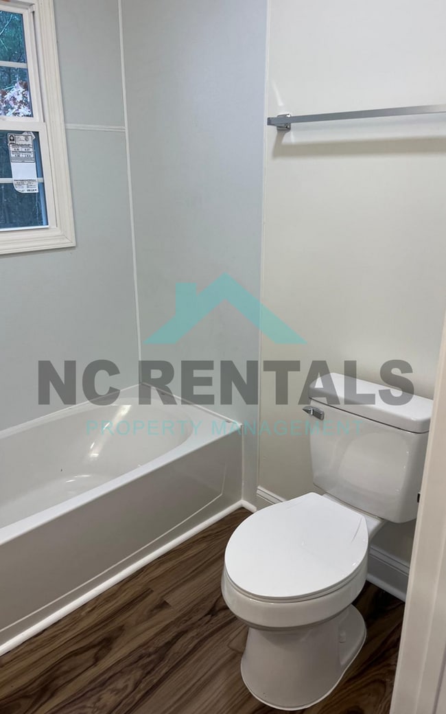 Building Photo - 1036 Brower Rd