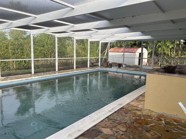 Building Photo - 4126 Gardner Dr