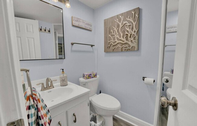 Building Photo - 23223 Front Beach Rd